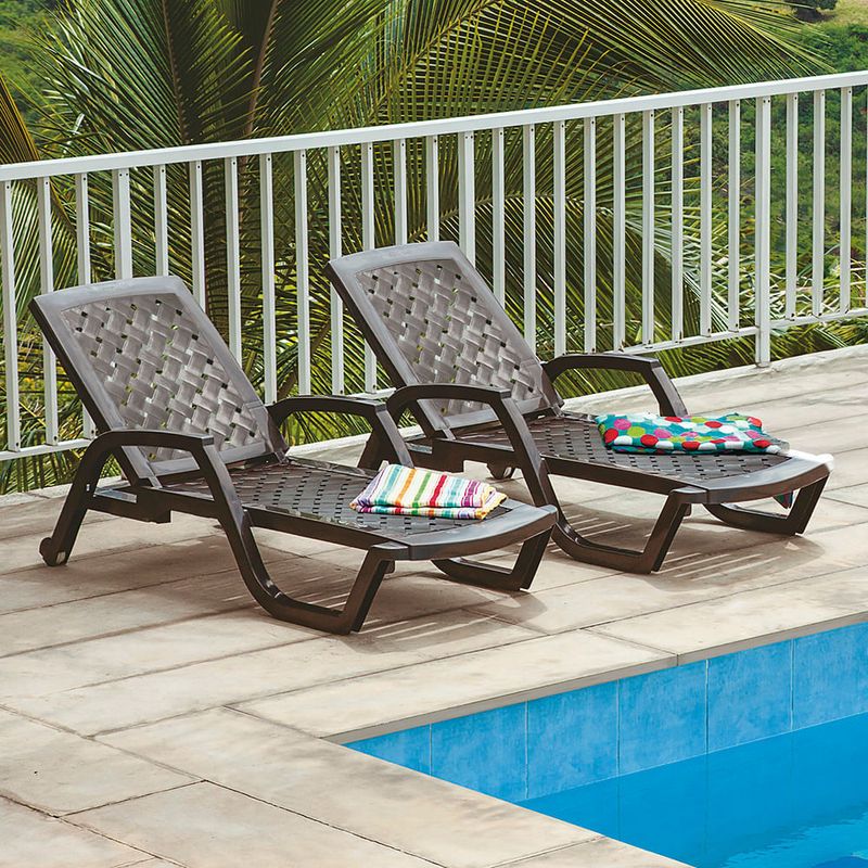 Cama-Asoleadora-Arrecife-Wengue-X-2-Und