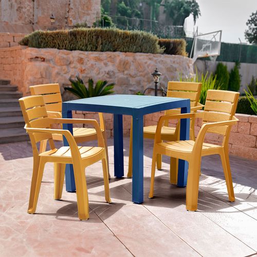 Combo comedor Barú Trendy, 1 Mesa azul, 4 Sillas con brazos
